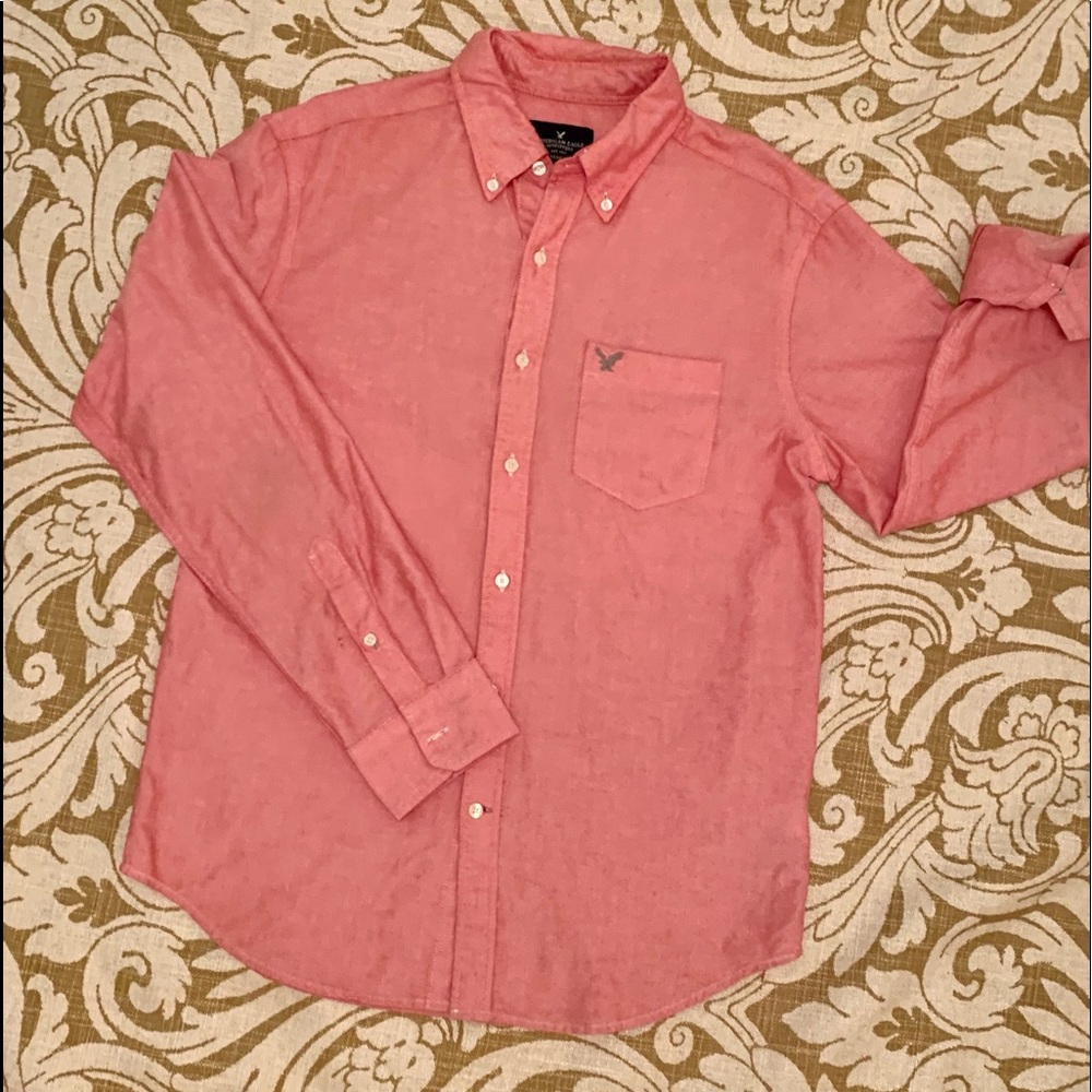 AE Men’s Button Down